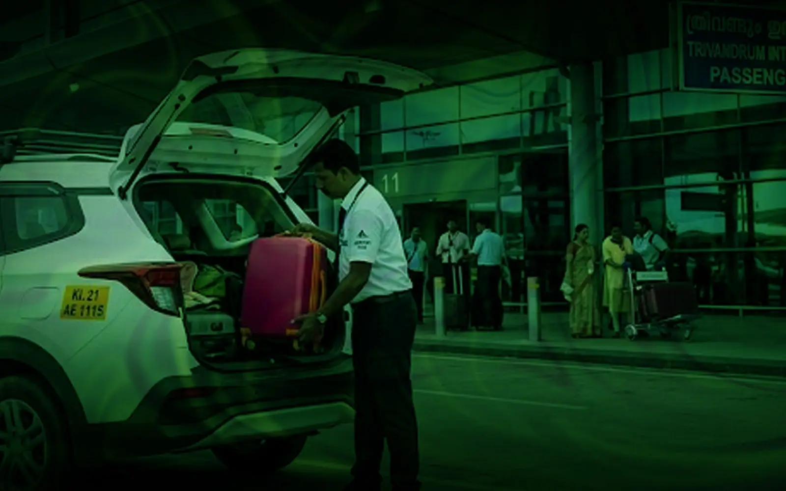 Airport-Transfers-Green-Taxi